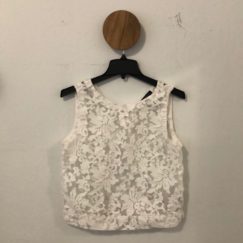 BR see-through sleeveless top